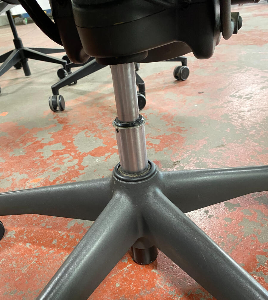 PHOTO #1 Used office chair evaluation for buy-back